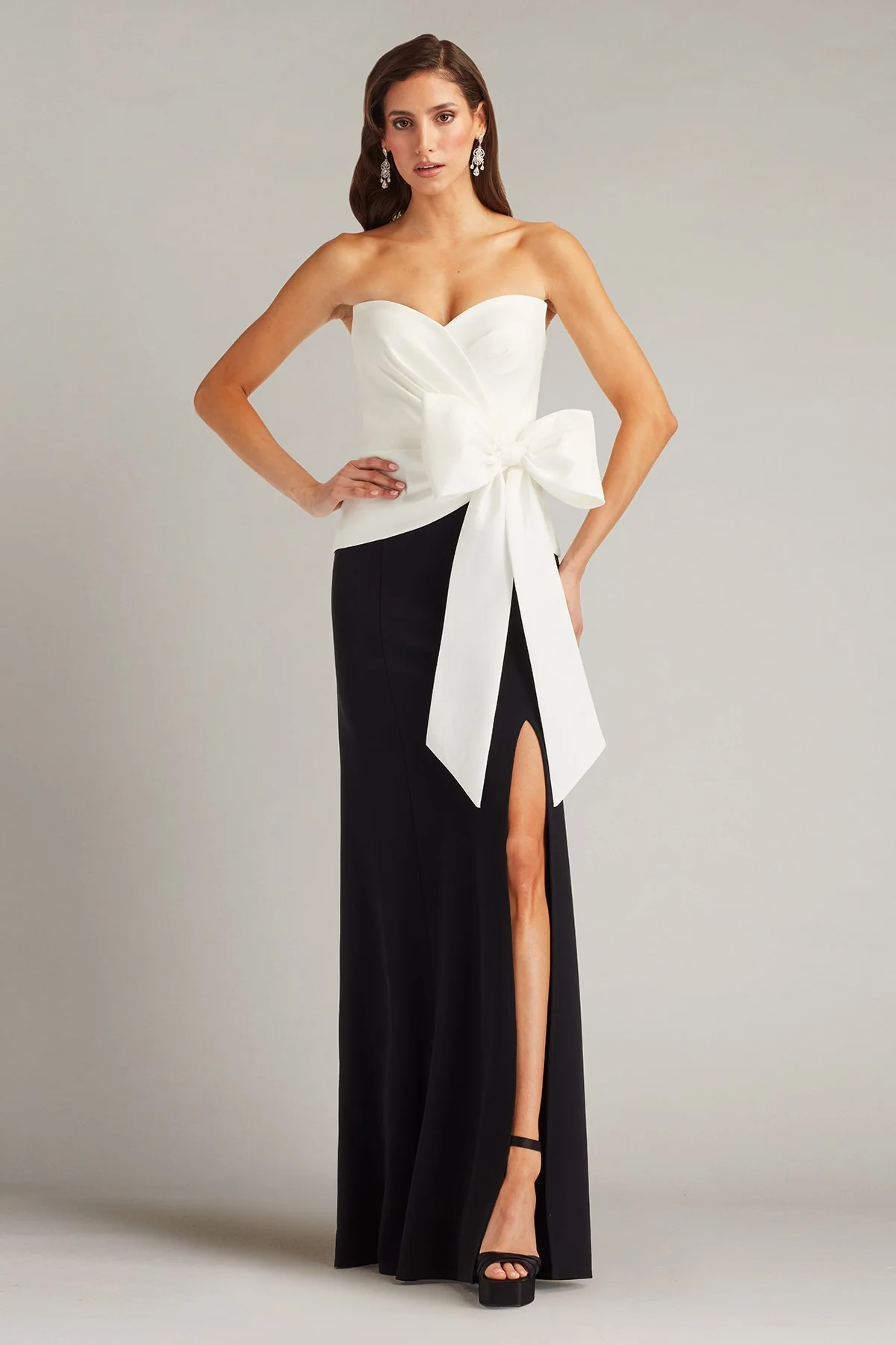 Kinah Oversized Bow Gown - Special Events Unlimited