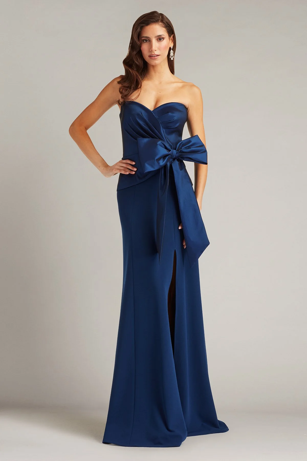 Kinah Oversized Bow Gown - Special Events Unlimited